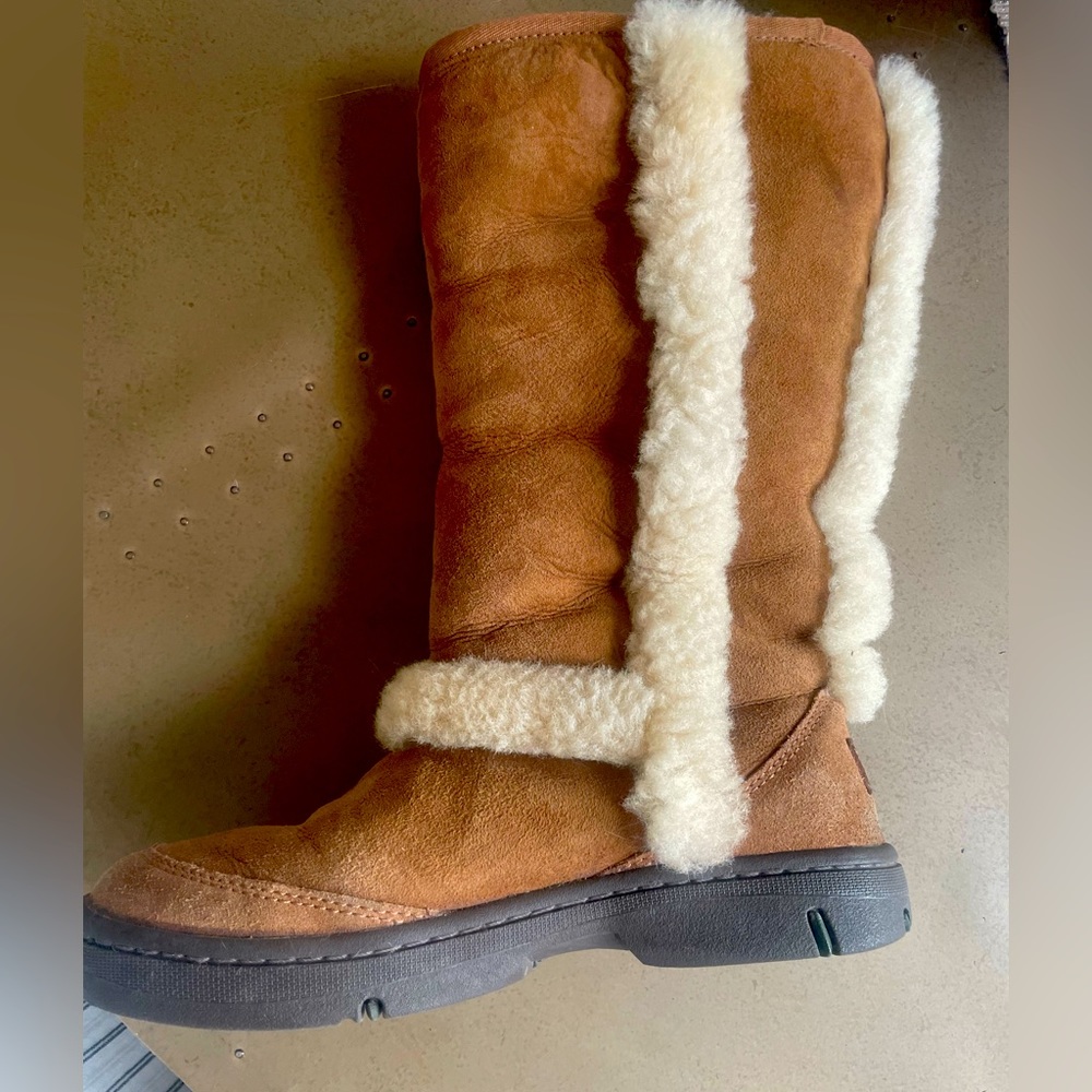 UGG Sunburst tall boot